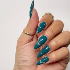nail salon Centrum Pkwy - Royal Nails